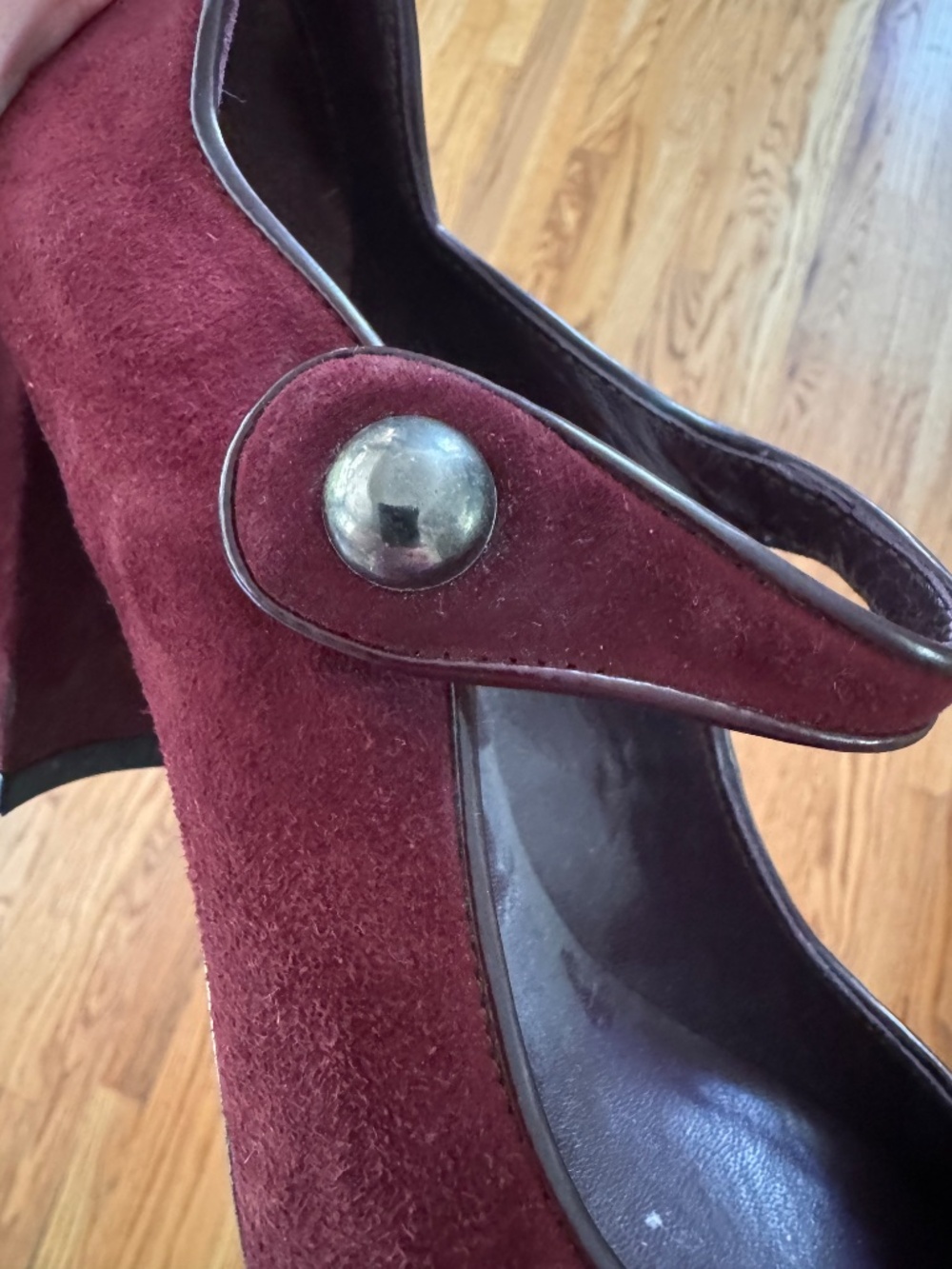 Stuart Weitzman Maroon Suede